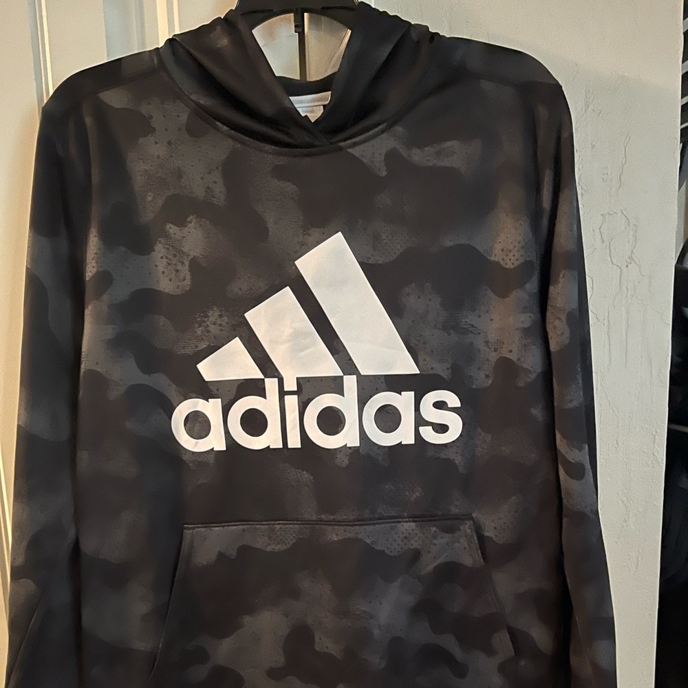 Adidas hoodie size L-Xl